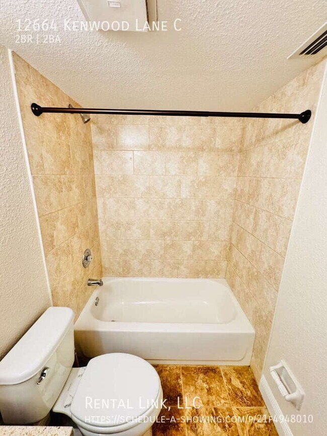 Building Photo - 12664 Kenwood Ln