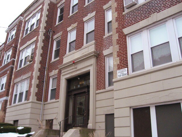 Building Photo - 85 Brainerd Rd