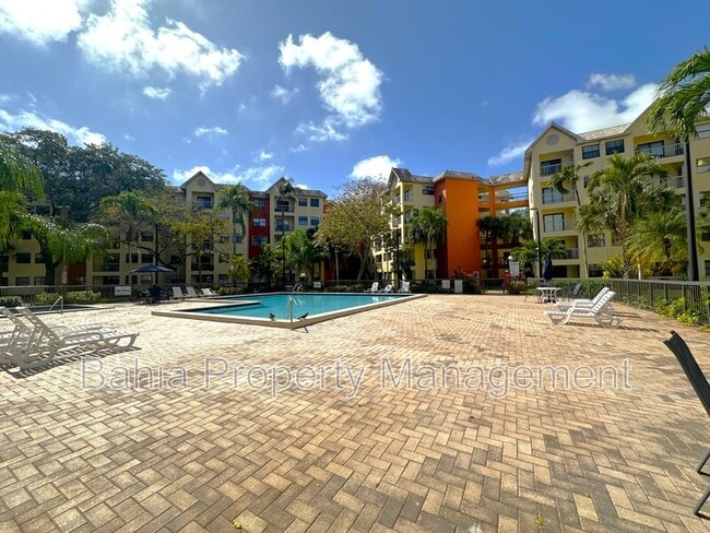 Building Photo - 8160 Geneva Ct