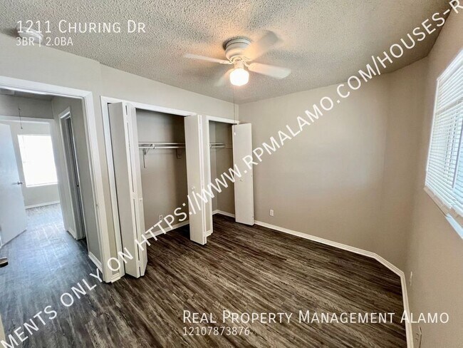 Building Photo - 1211 Churing Dr