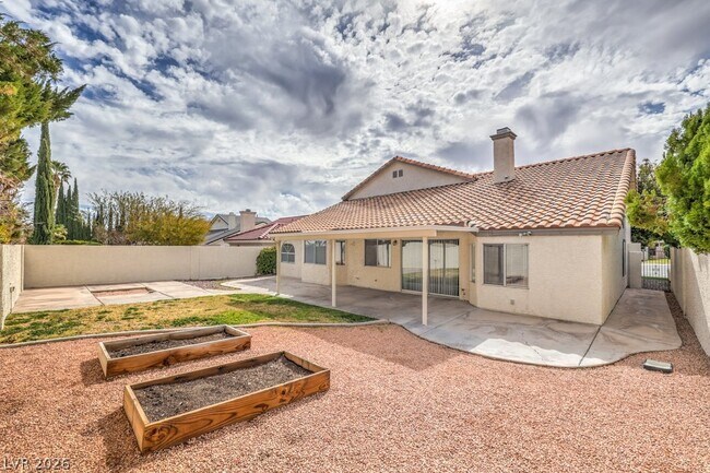 Building Photo - 10024 Sail Landing Ct