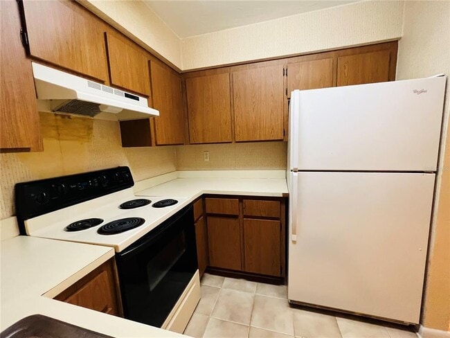 Building Photo - 2635 SW 35th Pl