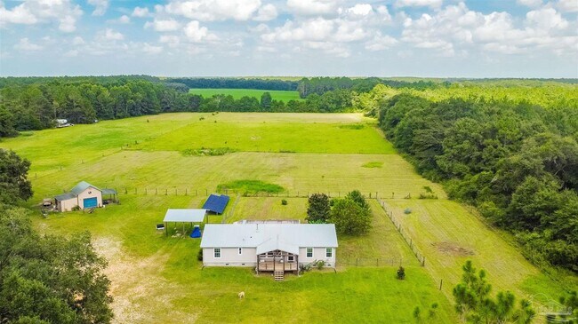 Building Photo - 390 Brooks Rd