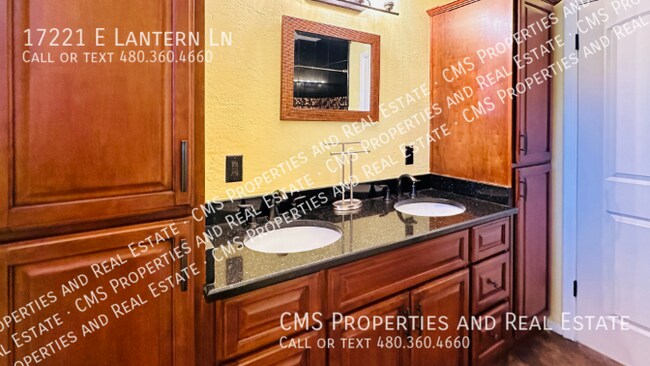 Building Photo - 17221 E Lantern Ln