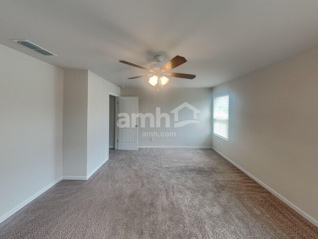 Building Photo - 4317 Fieldcrest Dr