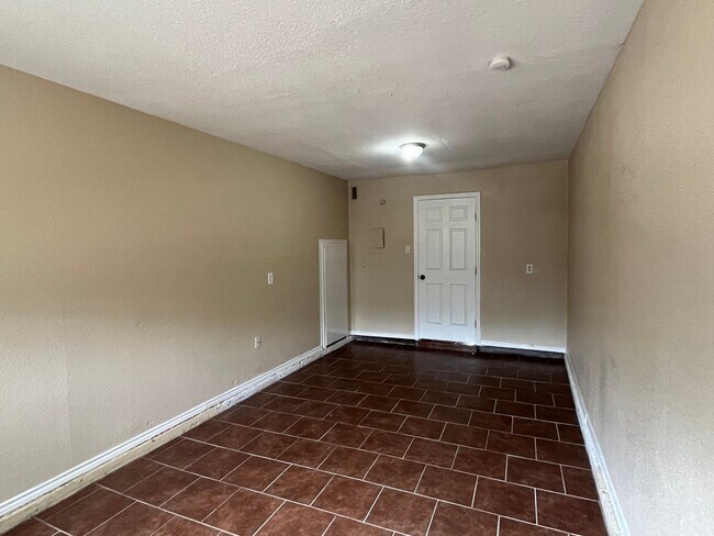 Building Photo - 4119 Frontier Sun