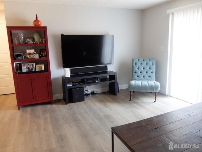 Building Photo - 5307 Ravens Crest Dr