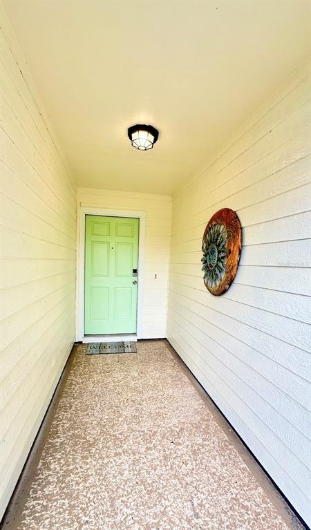 Building Photo - 782 Pine Shores Cir