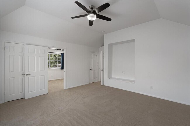 Building Photo - 1404 Hunter Ace Way