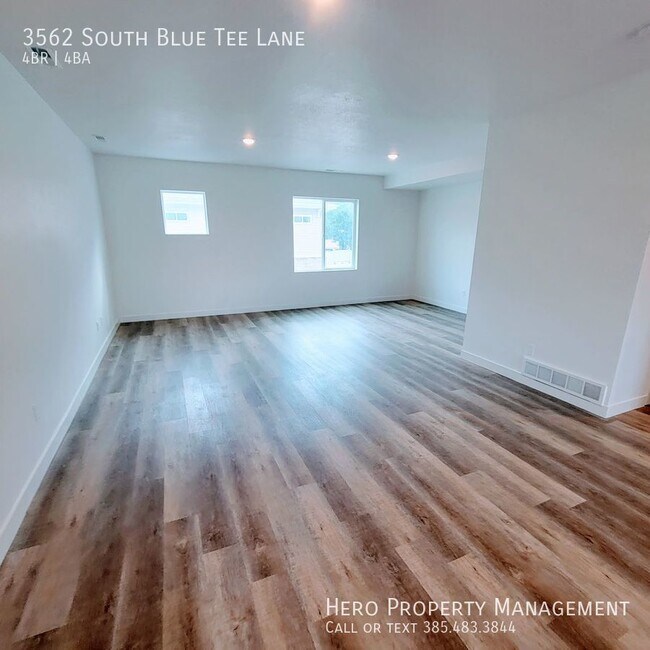 Building Photo - 3562 Blue Tee Ln