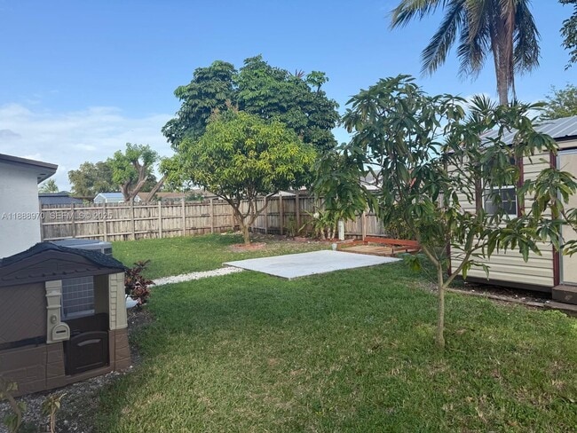 Building Photo - 26553 SW 125th Ct