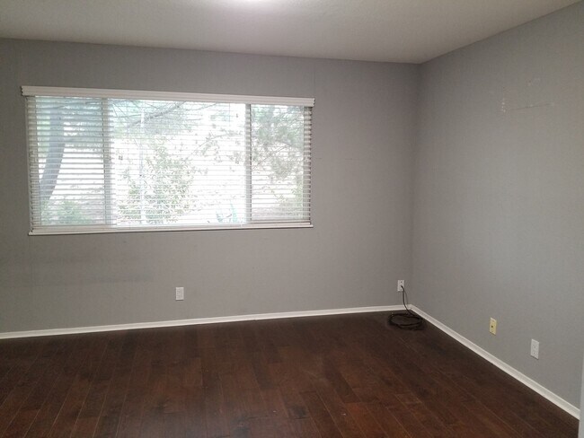 Building Photo - 3 Bed 2 Bath In Martinez (Sunrise Ridge)