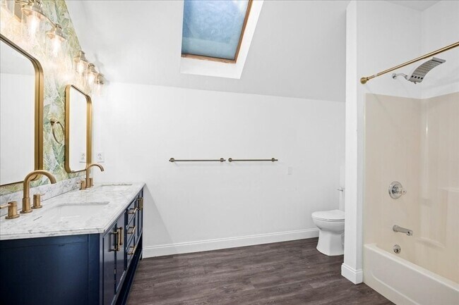 Building Photo - 67 N Quinsigamond Ave