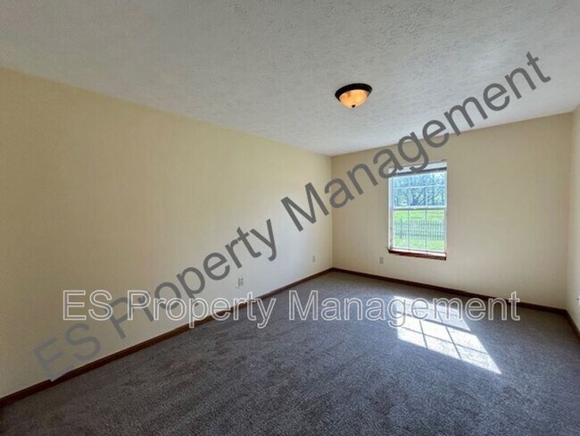 Building Photo - 11133 Autumn Creek Ct