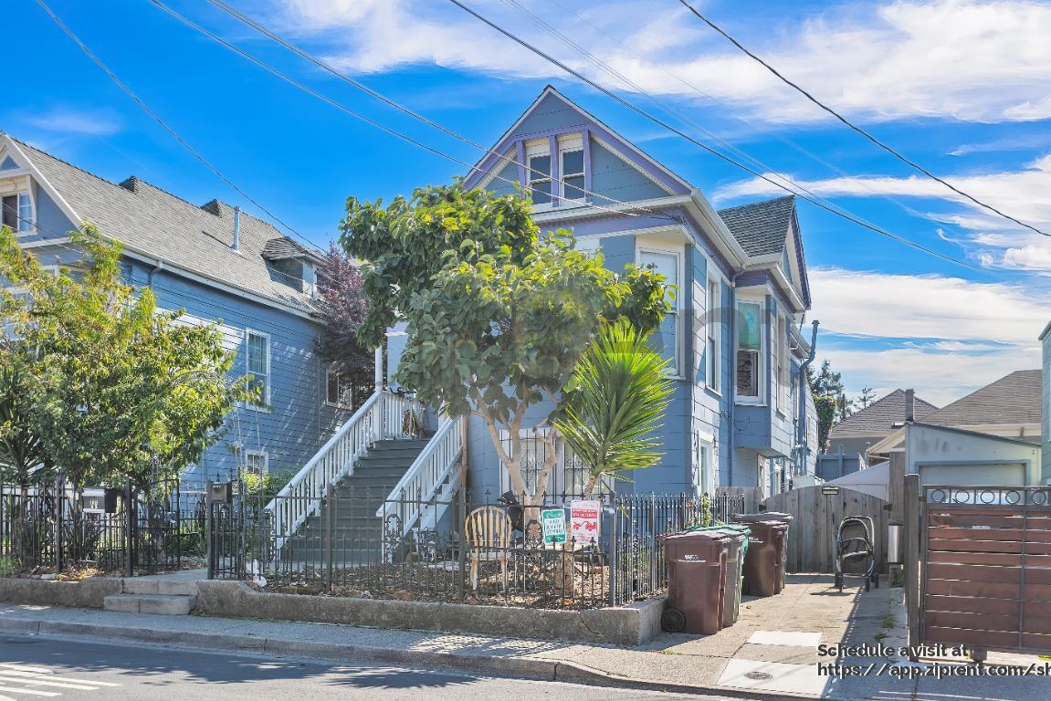 Building Photo - 1055 48th St