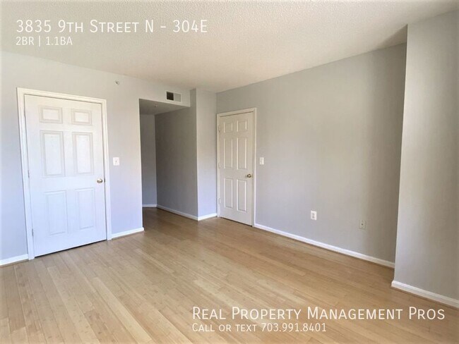 Building Photo - 3835 9th St N