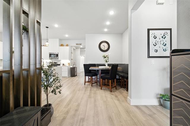 Building Photo - 1421 Rose Willow Wy