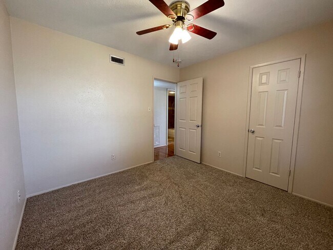 Building Photo - COMING SOON - SPACIOUS 3 BEDROOM 2 BATH BRICK HOME