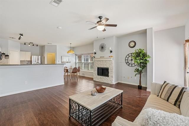 Building Photo - 5825 Shetland Cir