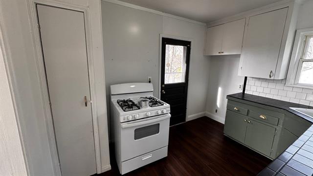 Building Photo - 4358 Lisbon St