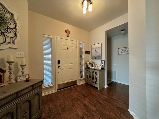 Building Photo - 3617 Marietta Ln