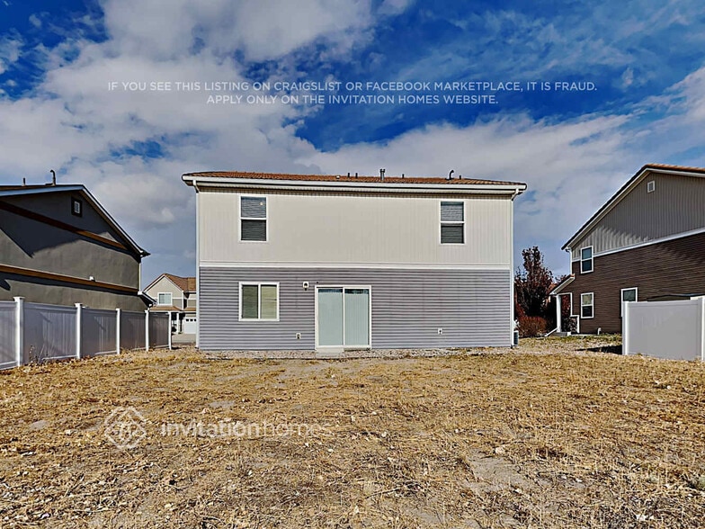 Building Photo - 7865 Campground Dr