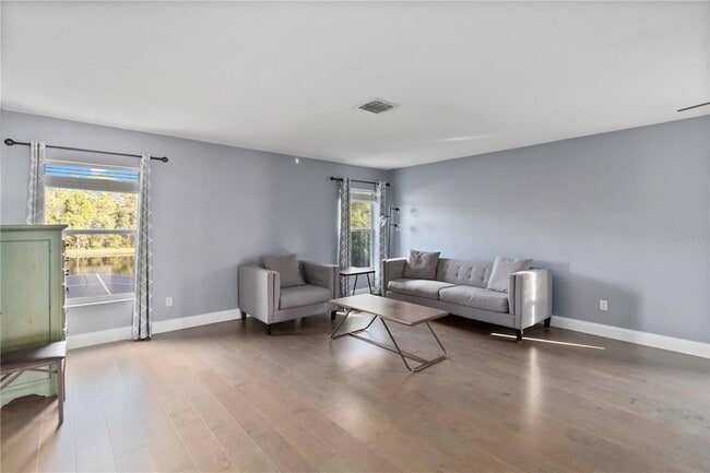 Building Photo - 9797 Portofino Dr