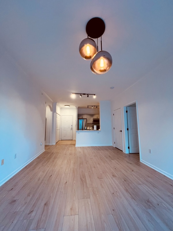 Building Photo - 12925 Centre Park Cir