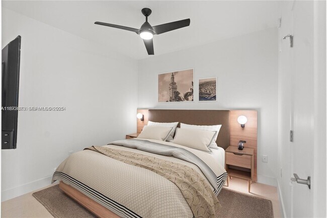 Building Photo - 159 NE 6th St