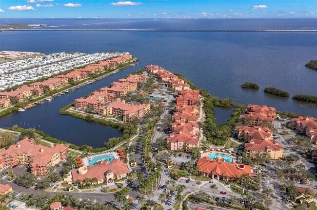 Building Photo - 2746 Via Tivoli