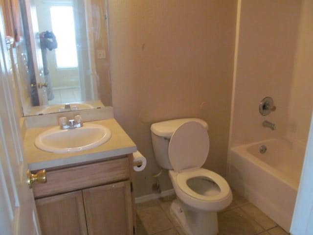 Building Photo - 12224 Tierra Alaska Ave