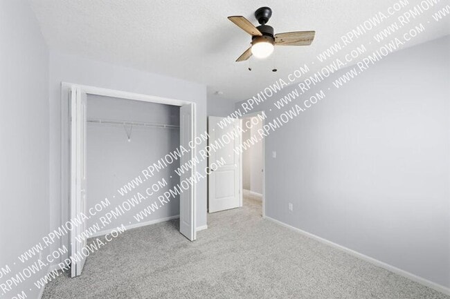 Building Photo - 4025 SE 25th St