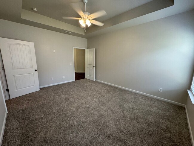 Building Photo - Nice 3/2 house in West Rome- $1,995