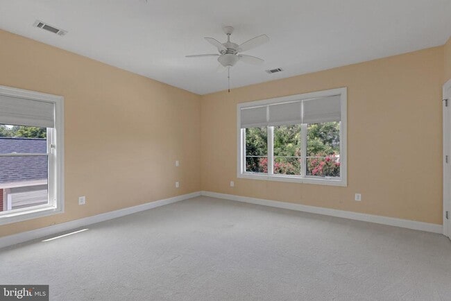Building Photo - 7607 Newmarket Dr