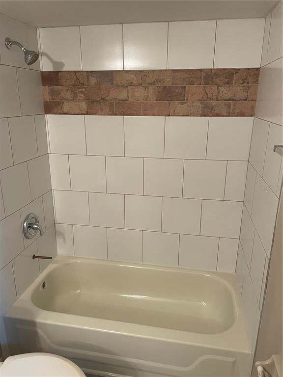 Building Photo - 6776 Brittany Chase Ct