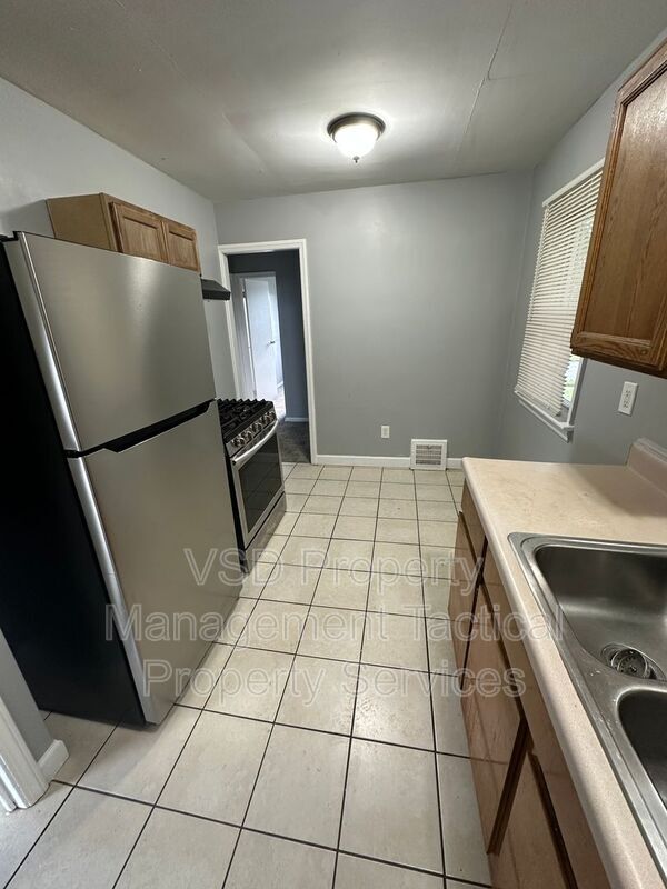 Building Photo - 21516 Watson Rd