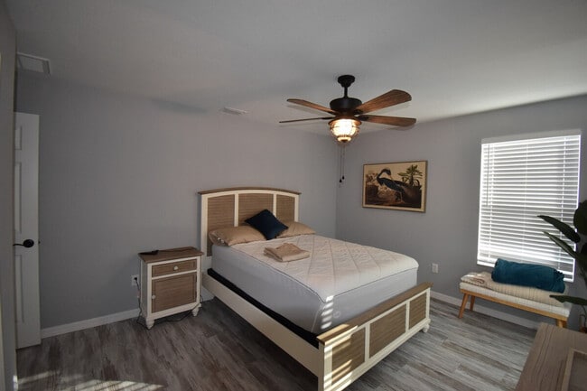 Building Photo - 4795 S Amstel Dr