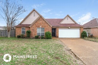 Building Photo - 6452 Valley Oak Dr
