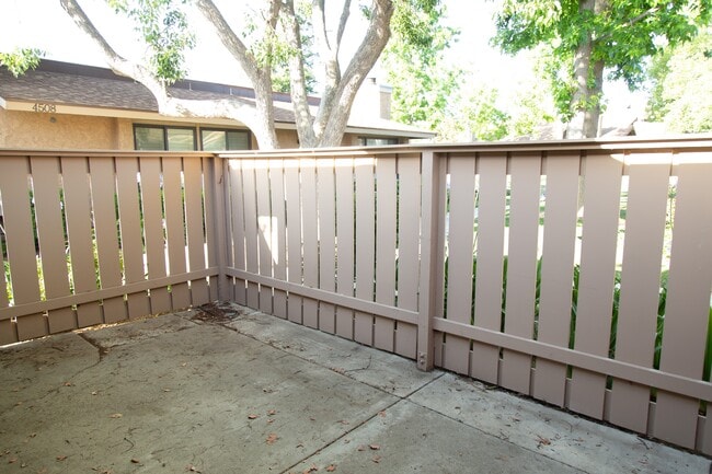Building Photo - 4496 Lubbock Dr
