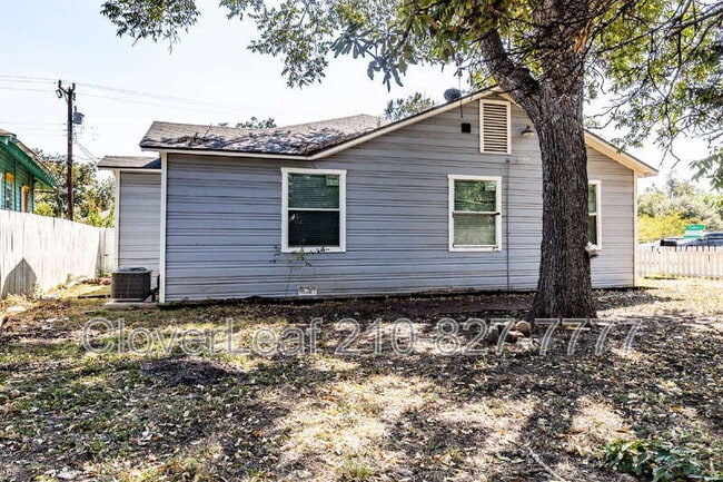 Building Photo - 116 Naylor St