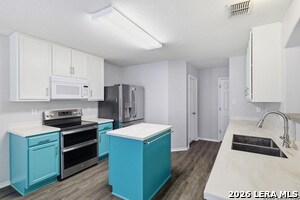 Building Photo - 11102 Dewberry Field
