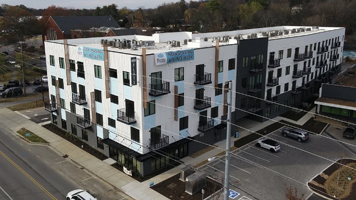 Building Photo - 2708 Old Lebanon Pike