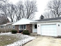 Building Photo - 437 Blankenheim Ln