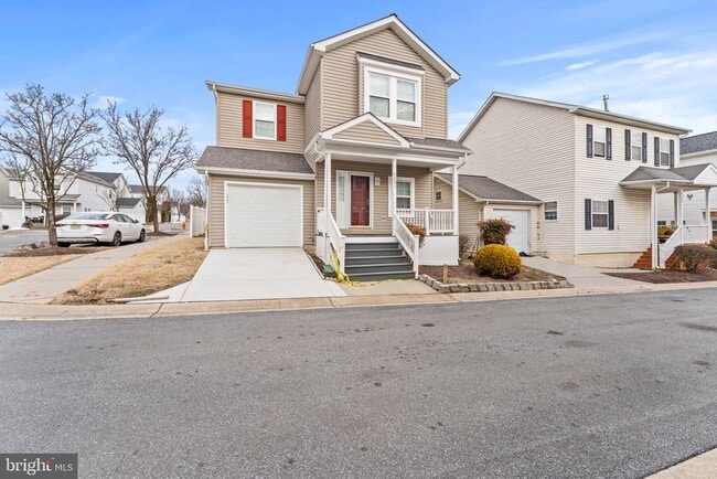 Building Photo - 7201 Old Friendship Way