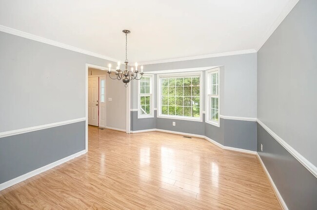 Building Photo - 3101 Titanic Dr