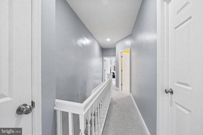 Building Photo - 1310 Narragansett St