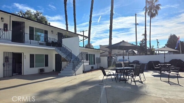 Building Photo - 1803 W Sumac Ln