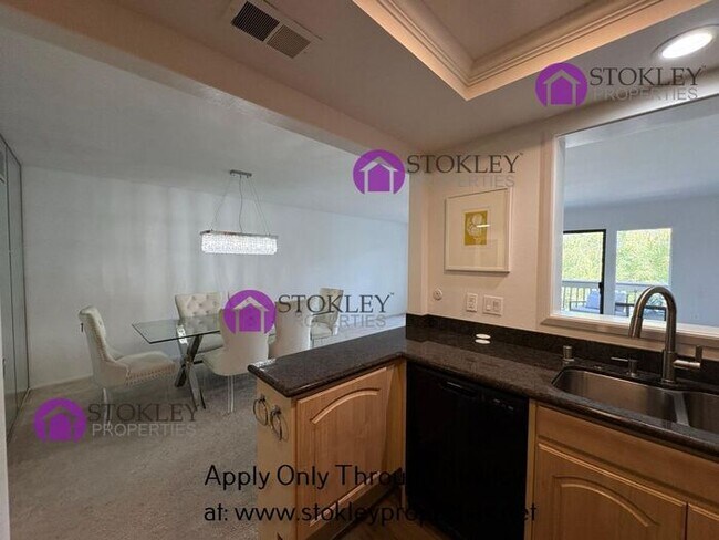 Building Photo - 1317 Canyonwood Ct