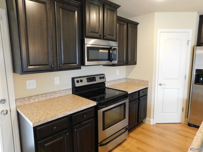 Building Photo - 118 Copeland Dr