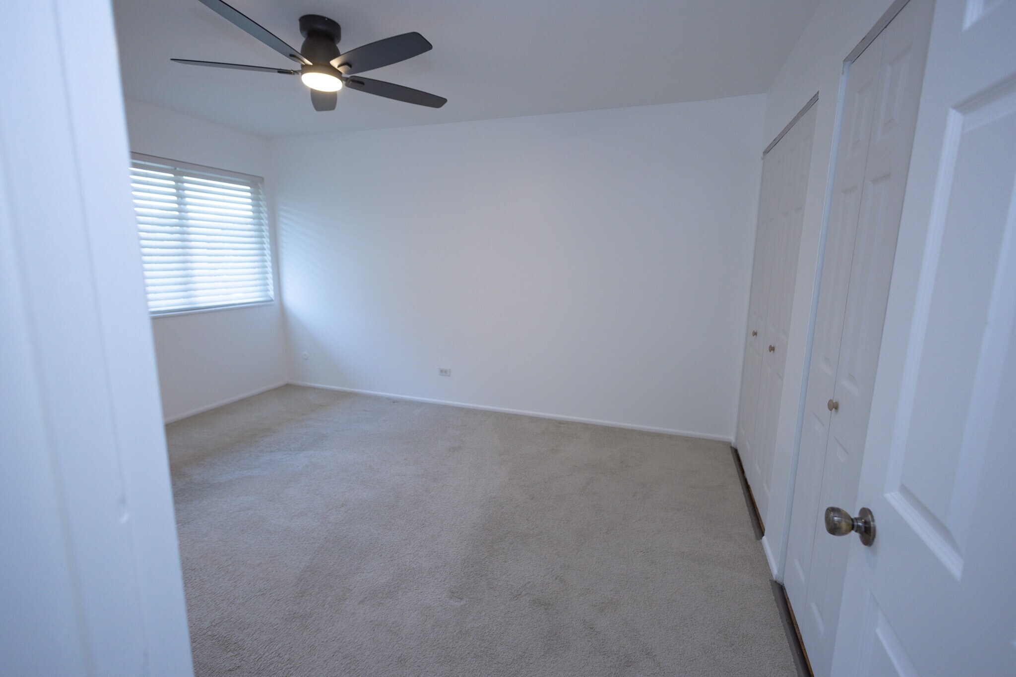 Building Photo - 930 Beau Dr